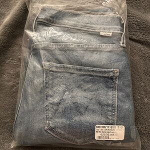 Mother Mid Rise Dazzler Ankle Fray Jeans - Cliffside